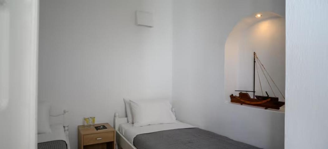 On An Island Suites & Apartments - Fira Bagian luar foto